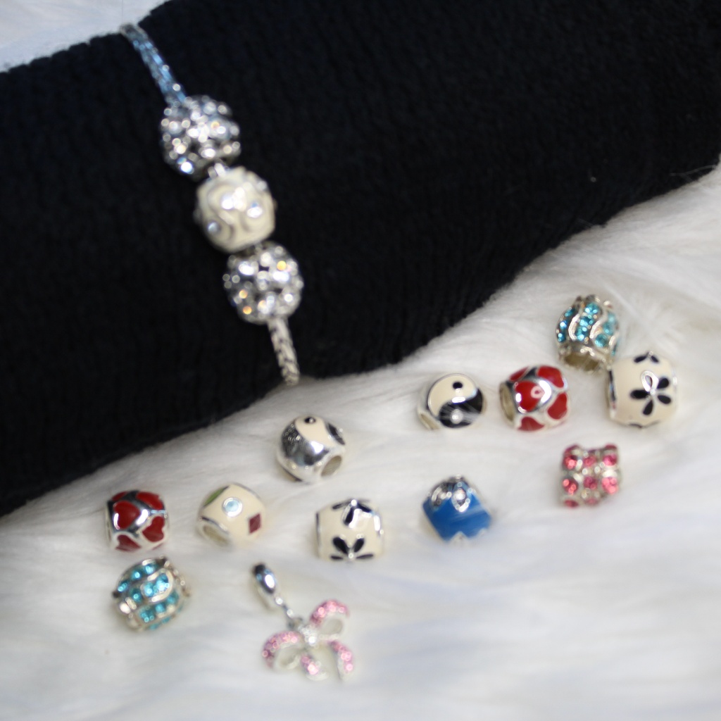 Davinci Bead/Charm Bracelet (Brand New)
